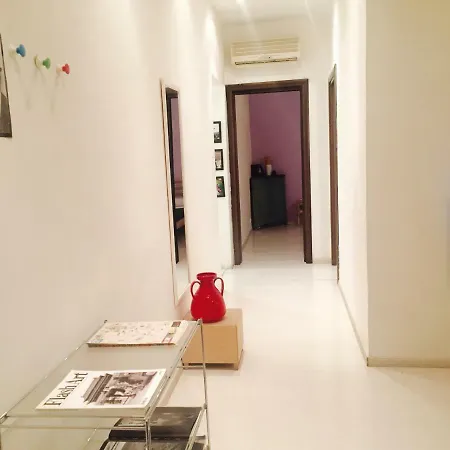 Budget Flat بيت للعطل